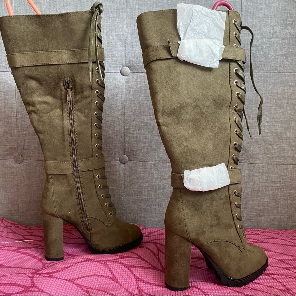 Heeled boots size 6.5
